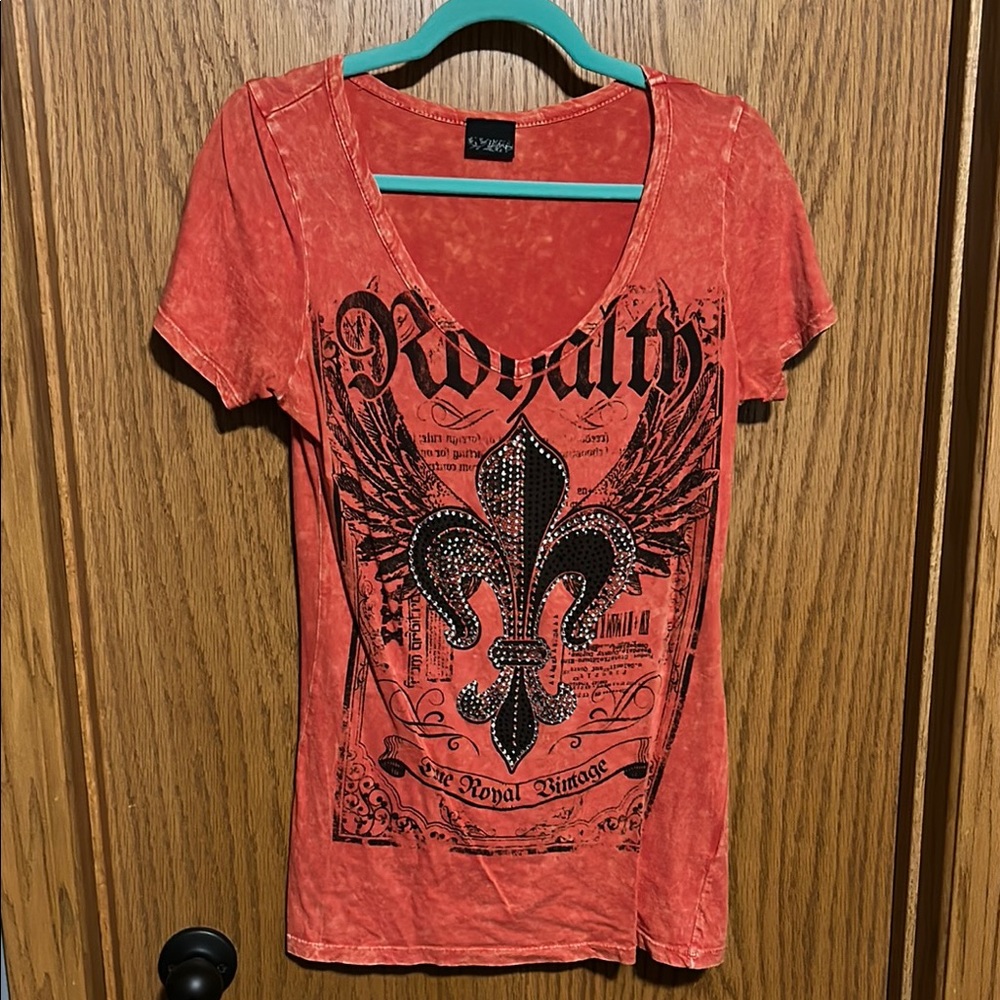Orange Fitted Graphic T-Shirt with Short Sleeves